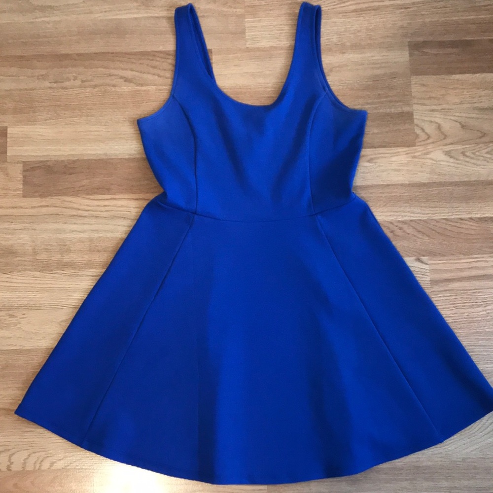 Woman’s Dress